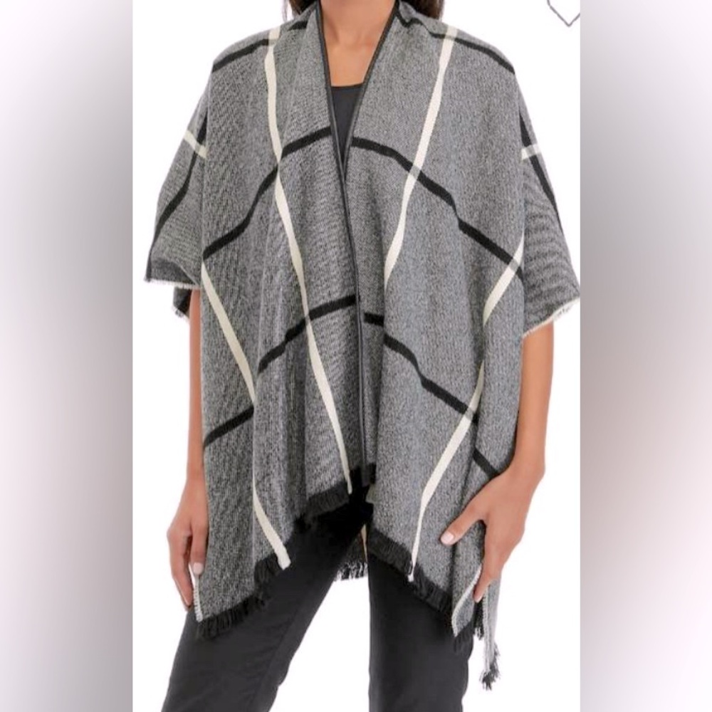 Vince Camuto oversized wrap, shawl, topper NWT